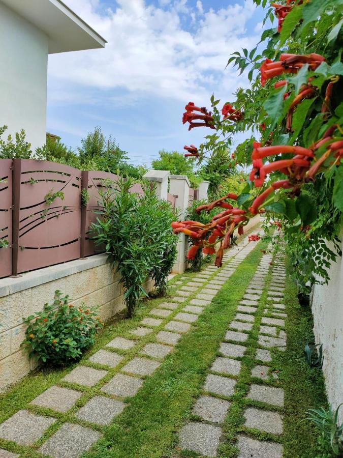 Villa Dimora Artemisio Siponto Exterior foto